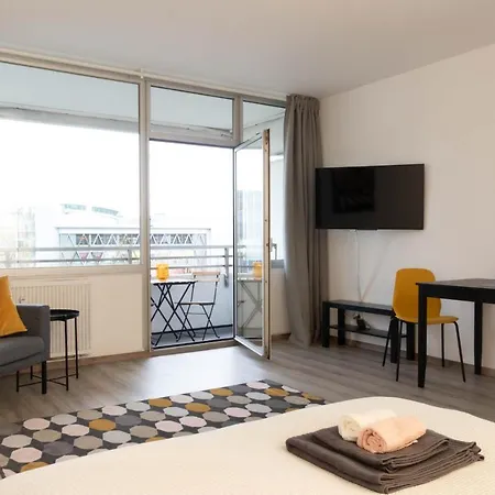 Bright - - Balcony - Tradefair * Neuss